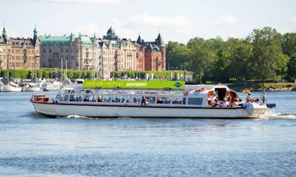 Stockholm 72-hour hop-on hop-off bus and boat tour combo